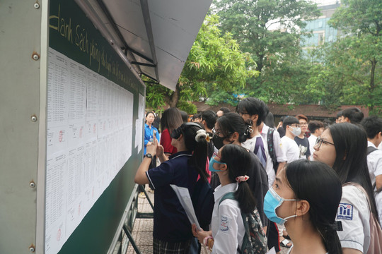 Học sinh Hà Nội 'nước rút' kỳ thi vào lớp 10