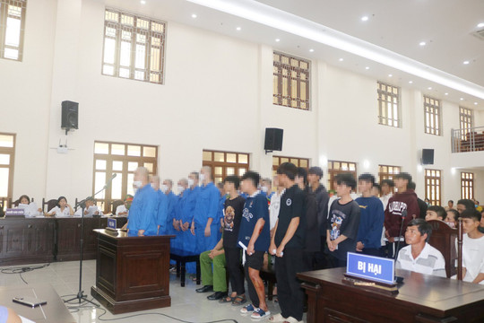 Dự thảo Luật Tư pháp người chưa thành niên: Xây dựng thủ tục tố tụng thân thiện đối với người chưa thành niên bị buộc tội