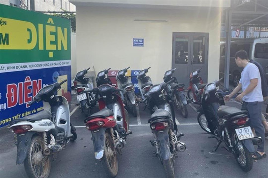 Đà Nẵng: Phá đường dây trộm cắp xe máy, chuyển qua Lào tiêu thụ