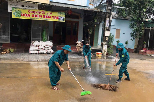 Trận lũ đi qua, tình người ở lại