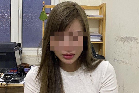 “Hotgirl” lái ô tô tông xế hộp của đối phương bị khởi tố thêm tội danh