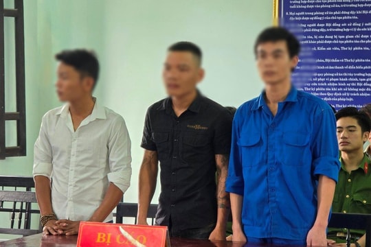 Dùng hung khí giải quyết mâu thuẫn trong việc tính tiền hát karaoke