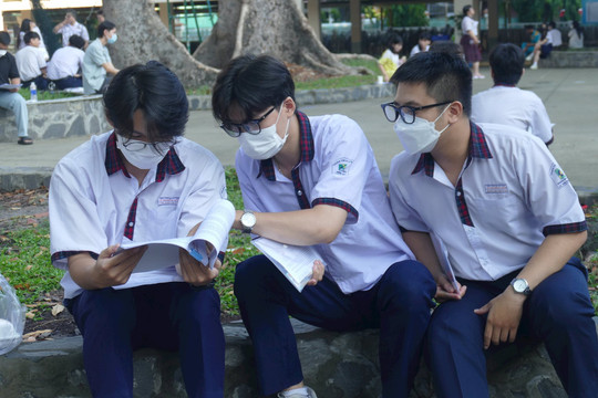 TP.HCM: Hơn 90.000 thí sinh thi tốt nghiệp THPT 2024