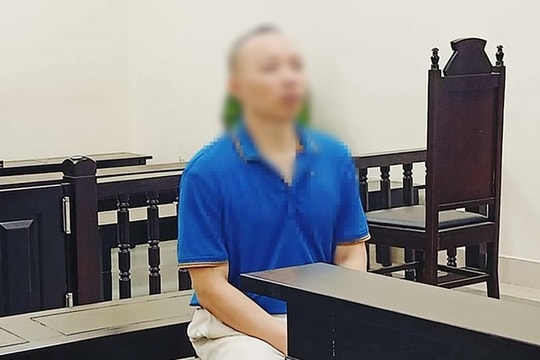 Đâm hàng xóm trọng thương vì mâu thuẫn chuyện vứt rác