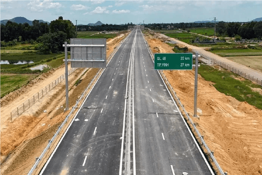 Tăng tốc thi công cao tốc Diễn Châu-Bãi Vọt