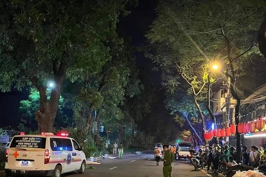 Vụ 3 thanh niên tử vong trên đường Láng: Xe máy không đeo biển kiểm soát