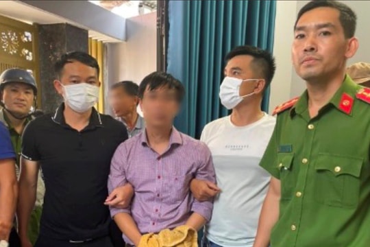 Thực nghiệm hiện trường vụ bác sĩ sát hại người tình, phân xác phi tang