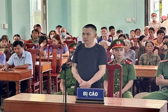 Kẻ cướp tiền của chủ cây xăng lĩnh án