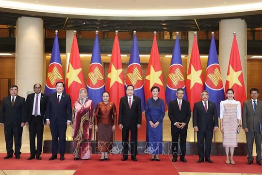 Chủ tịch Quốc hội Trần Thanh Mẫn tiếp Đại sứ, Đại biện các nước ASEAN và Timor-Leste