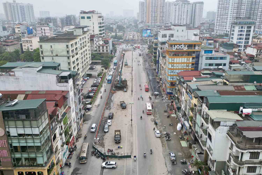 Hà Nội: Cấm xe tải lưu thông trên đường Kim Đồng phục vụ thi công hầm chui