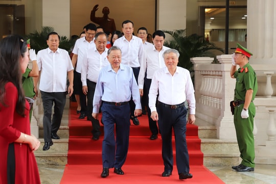 Chủ tịch nước Tô Lâm thăm, làm việc với hệ thống TAND