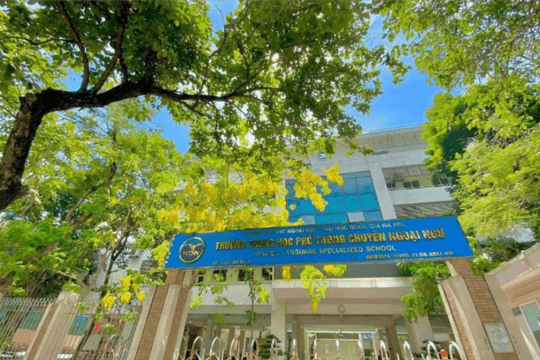 Trường THPT chuyên Ngoại ngữ công bố điểm chuẩn lớp 10