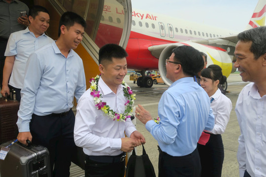Khai trương đường bay Hải Phòng - Lệ Giang, Trung Quốc