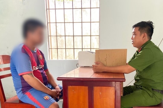 Bắt tạm giam đối tượng tổ chức đánh bạc