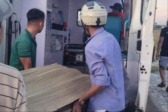 Cùng bạn tắm hồ, hai học sinh đuối nước