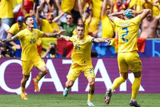 Romania làm nên lịch sử trong trận ra quân tại Euro 2024