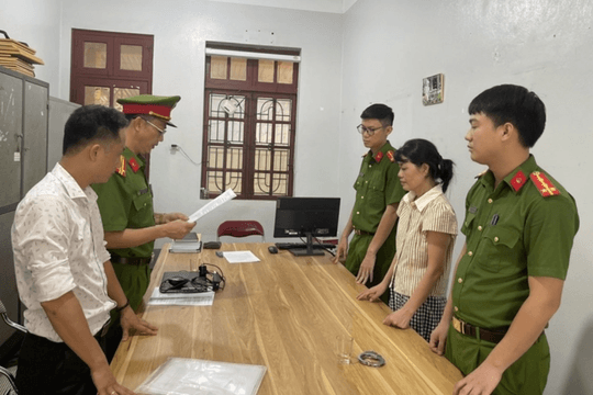 Khởi tố Hiệu trưởng trường mầm non vì khai khống hồ sơ