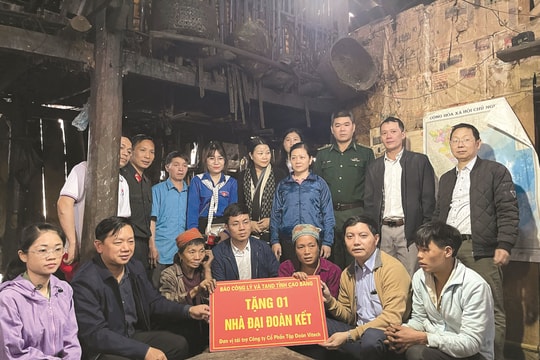 Dấu ấn những hành trình “Công lý và trái tim”