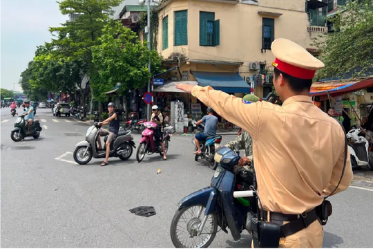 Hà Nội: Điều chỉnh giao thông khu vực cầu Long Biên