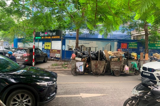 Quận Thanh Xuân (Hà Nội): 'Điểm đen' đầu phố Lê Văn Thiêm