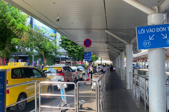 Sân bay Tân Sơn Nhất chấn chỉnh hoạt động vận tải hành khách ô tô