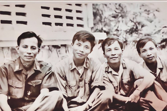 Đại tá - Nhà báo Trần Thế Tuyển: Mỗi nhà báo phải ghi nhớ mình là một chiến sĩ, mỗi trang viết là vũ khí