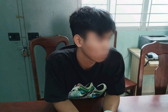Đổ xăng đốt nhà bạn gái vì bị chia tay