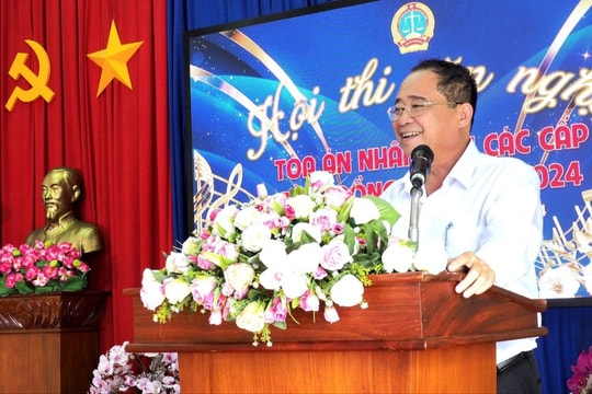 Hội thi văn nghệ hướng tới kỷ niệm Ngày Truyền thống TAND