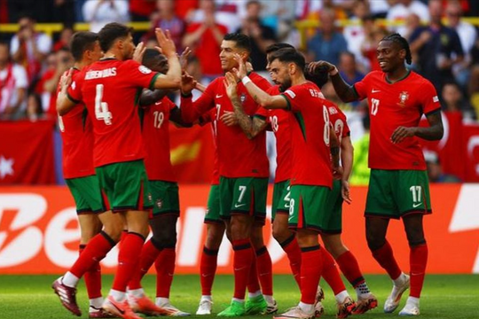 Euro 2024: "Vua kiến tạo" CR7 giúp Bồ Đào Nha chiến thắng cách biệt Thổ Nhĩ Kỳ