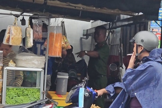 Mâu thuẫn khi nhậu, nhóm người cầm hung khí đuổi đánh nhau