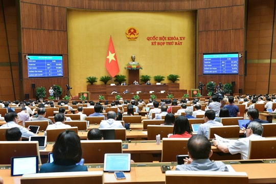 Quốc hội thông qua Luật Đường bộ