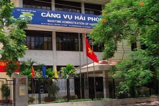 Bắt Trưởng phòng và nhân viên Cảng vụ Hàng hải Hải Phòng