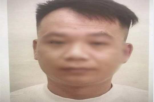 Lừa thuê ô tô tự lái rồi mang đi cầm cố