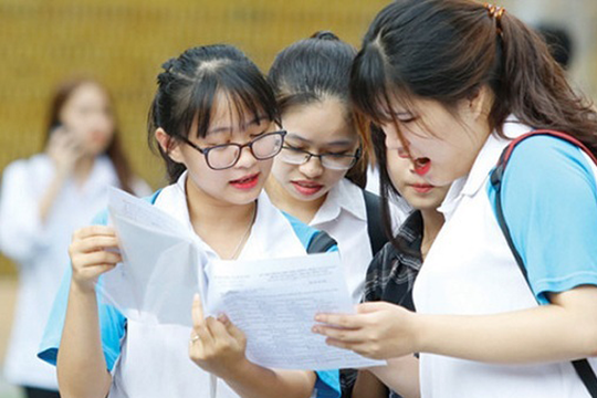 Thi THPT 2025: Cơ hội rộng mở với 36 cách chọn tổ hợp môn thi