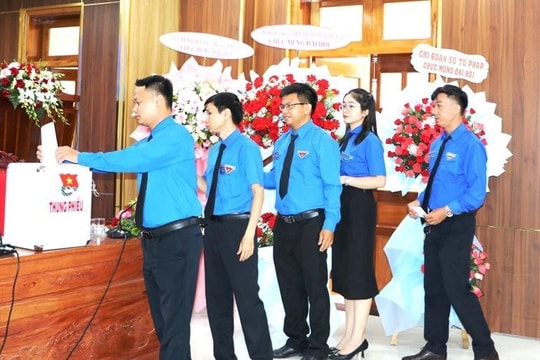 Đại hội Chi đoàn TAND tỉnh Quảng Ngãi nhiệm kỳ 2024 - 2027