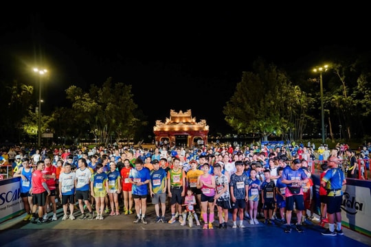 Sôi động giải chạy bộ Huasen Jogging 2024