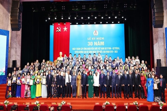Dấu ấn Công đoàn Viên chức Việt Nam