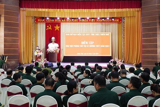 Khai mạc diễn tập khu vực phòng thủ thị xã Hương Thủy năm 2024