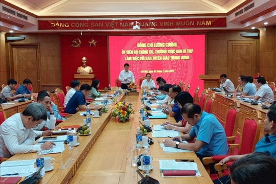 Thường trực Ban Bí thư làm việc với Ban Tuyên giáo Trung ương