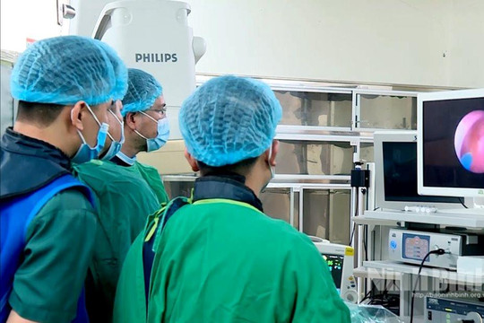 Tháo gỡ sớm, từng bước khắc phục khó khăn trong ngành Y tế