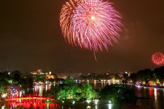 30 điểm bắn pháo hoa Ngày Giải phóng Thủ đô