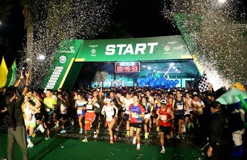 Gần 11.000 vận động viên tham gia chạy marathon tại tỉnh Hậu Giang