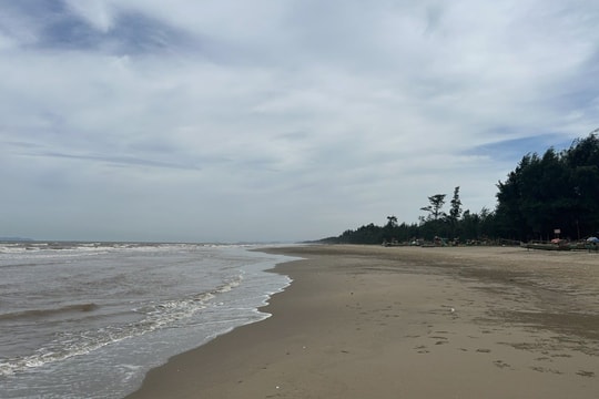 Hai nữ sinh 13 tuổi đuối nước thương tâm