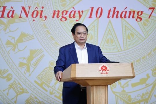 Doanh thu CNTT tiến sát 2 triệu tỷ đồng, kinh tế số chiếm 18,3% GDP