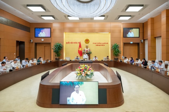 Bế mạc Phiên họp thứ 35 Ủy ban Thường vụ Quốc hội