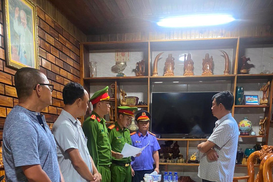 Phó Chủ tịch huyện Hướng Hóa có dấu hiệu lợi dụng chức vụ