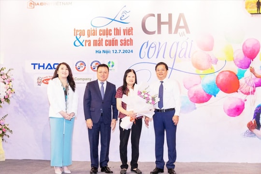 'Cha và con gái' diễn đàn của tình yêu thương - cầu nối của cảm xúc