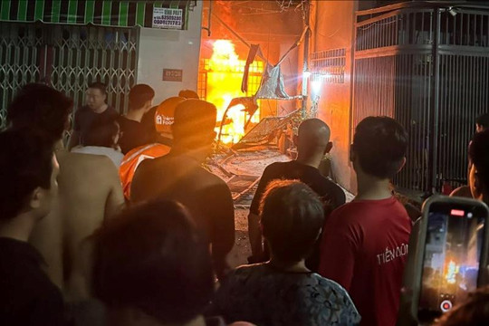TP.HCM: Khẩn trương điều tra vụ cháy nhà trong đêm làm 3 mẹ con tử vong