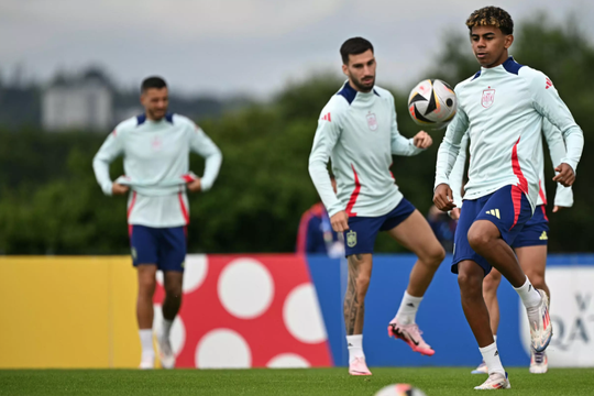 Euro 2024: Tây Ban Nha và Anh sẵn sàng cho trận chung kết