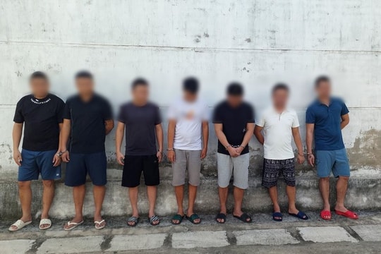 Triệt phá ổ nhóm cá độ bóng đá và cho vay nặng lãi